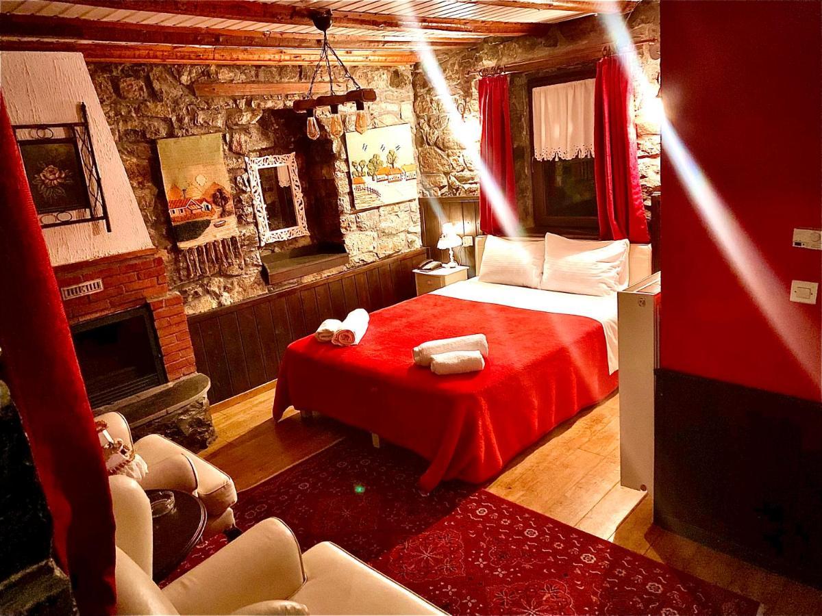 Chalet Asteras Tou Vorra 帕雷斯阿吉萨那 外观 照片